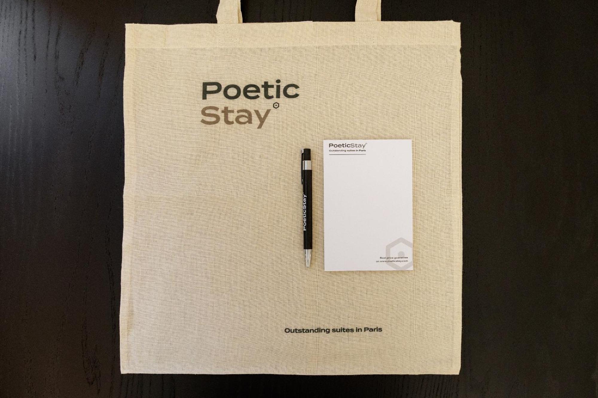 Poetic Stay - Louvre Paris Exteriör bild